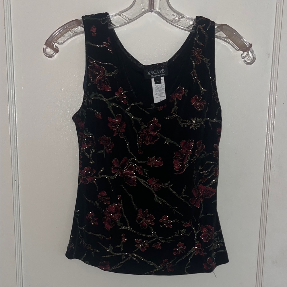 Xscape — Black and Red Floral Top
